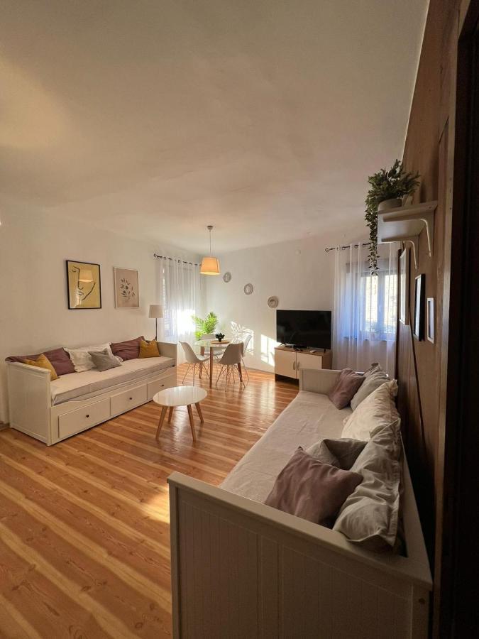 Sml Apartments 1 Izola Eksteriør billede