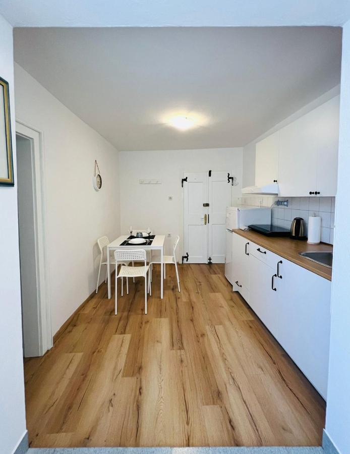 Sml Apartments 1 Izola Eksteriør billede
